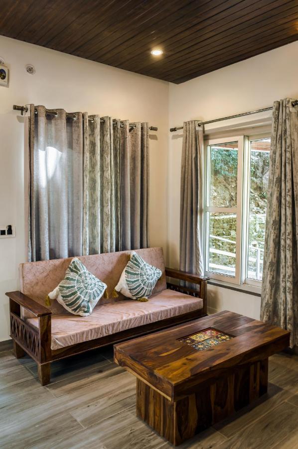 The Frostwood Resort Ranikhet Εξωτερικό φωτογραφία
